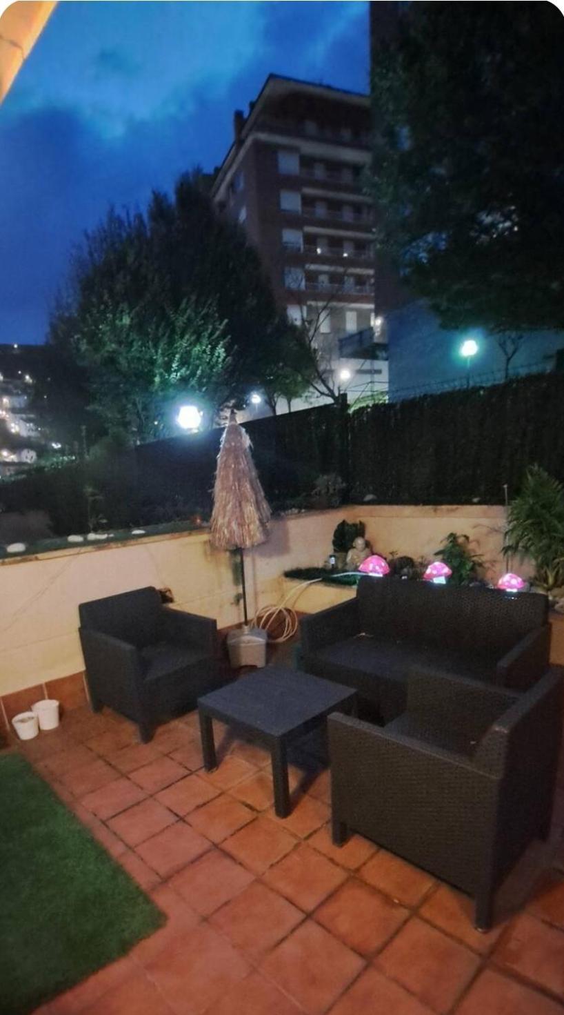 Habitacion Con Salida Directa A Terraza Chill Out Бильбао Экстерьер фото