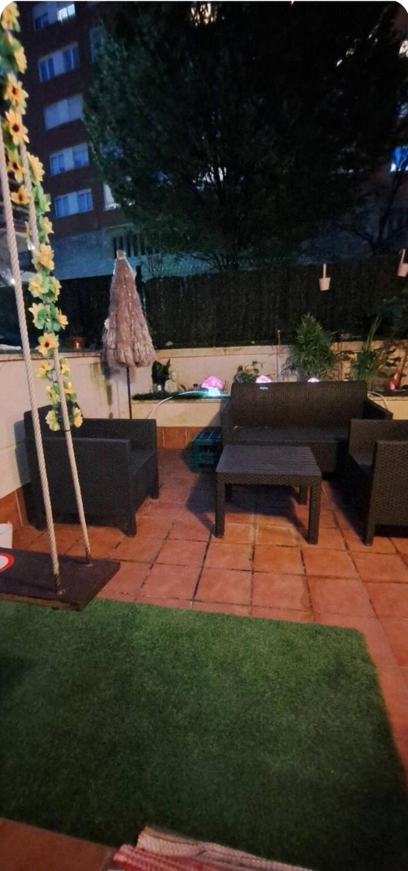 Habitacion Con Salida Directa A Terraza Chill Out Бильбао Экстерьер фото