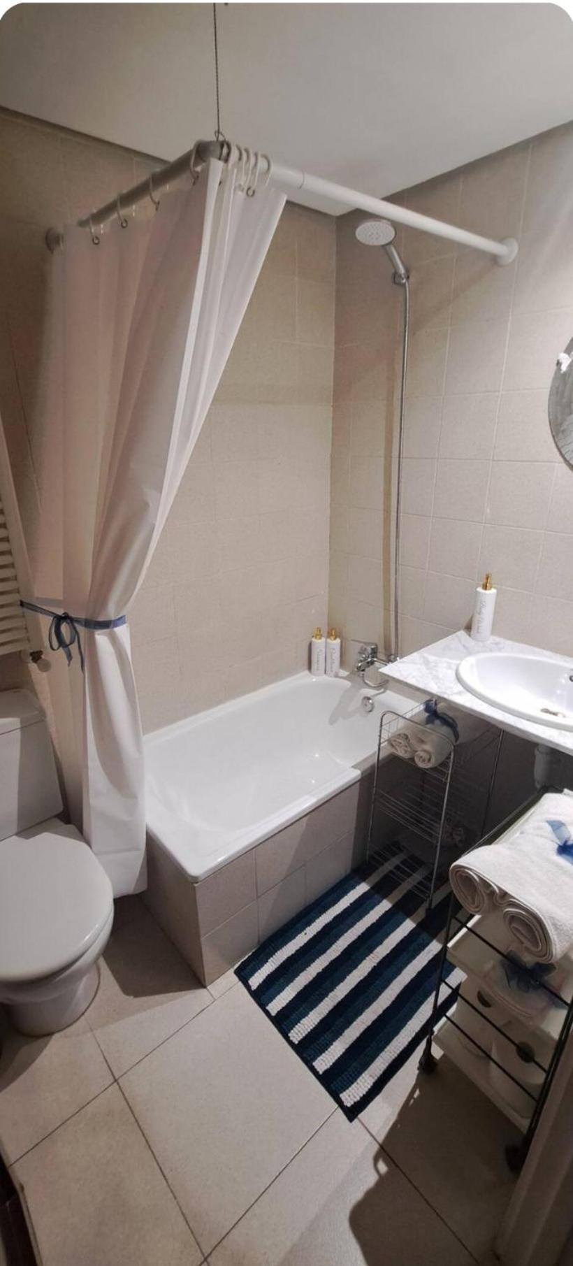 Habitacion Con Salida Directa A Terraza Chill Out Бильбао Экстерьер фото